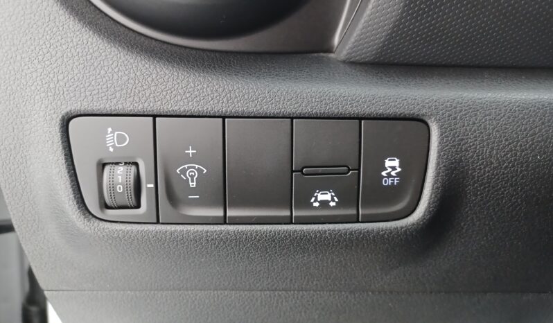 HYUNDAI KONA 1.0TGDI 120CV KLASS completo