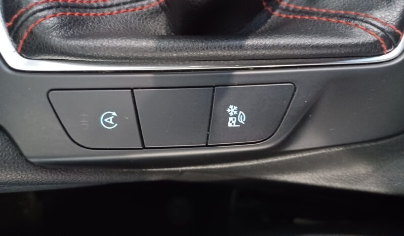 FORD KUGA 1.5TDCI 120CV ST. LINE completo