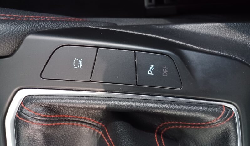 FORD KUGA 1.5TDCI 120CV ST. LINE completo