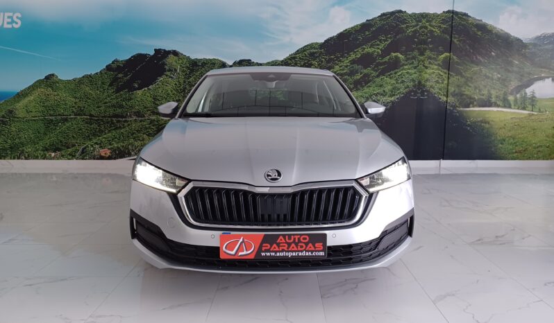 SKODA OCTAVIA 2.0TDI 150CV S-TRONIC AMBITION completo
