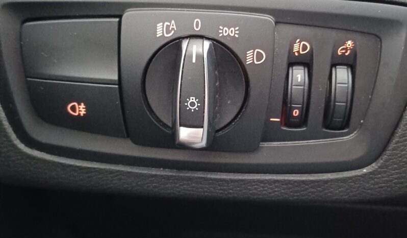 BMW X1 1.5D 115CV AUTOMÁTICO SDRIVE completo