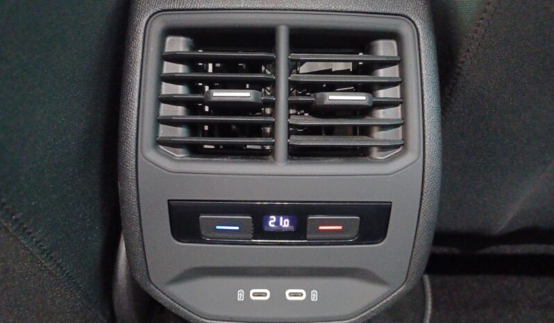 SEAT LEON  2.0 TDI 115 CV  STYLE completo