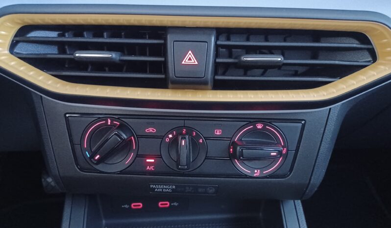 SEAT ARONA 1.0 TSI 95 CV STYLE completo