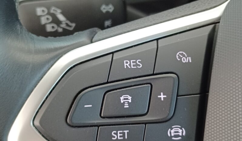 VOLKSWAGEN TIGUAN 2.0 TDI 122 CV LIFE completo