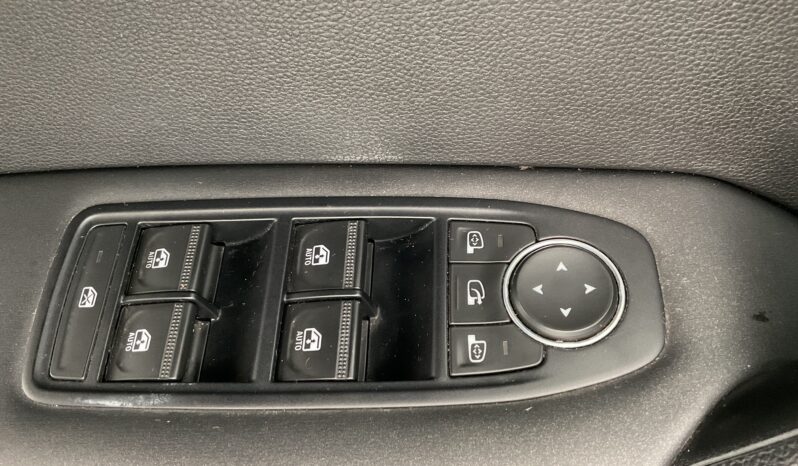 RENAULT CAPTUR 1.0 TCE 90 CV INTENS completo