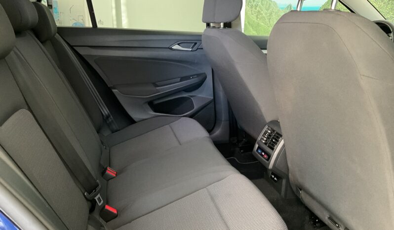 VOLKSWAGEN GOLF 1.0 TSI 110 CV LIFE completo