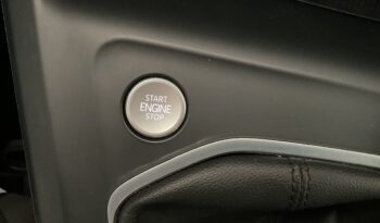 VOLKSWAGEN GOLF 1.0 TSI 110 CV LIFE completo