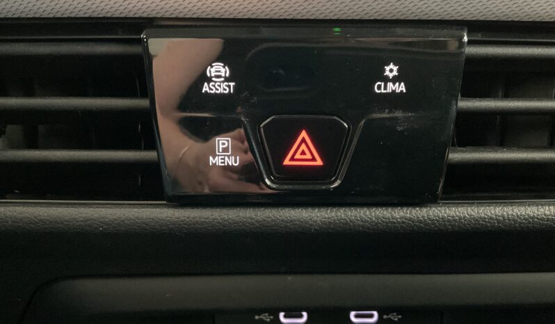 VOLKSWAGEN GOLF 1.0 TSI 110 CV LIFE completo