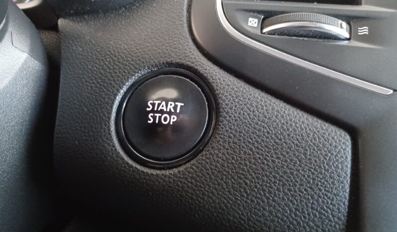 RENAULT MEGANE 1.5 DCI 115 CV BUSSINES BLUE completo