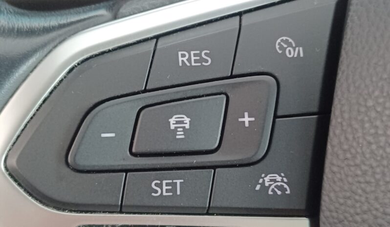 VOLKSWAGEN PASSAT VARIANT 2.0 TDI 150 CV BUSSINES completo