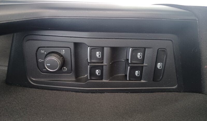 VOLKSWAGEN T- ROC 1.0 TSI 115 CV ADVANCE completo