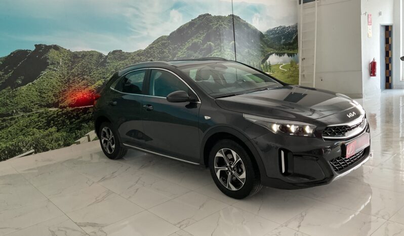 KIA XCEED 1.0 TGDI 100 CV DRIVE completo