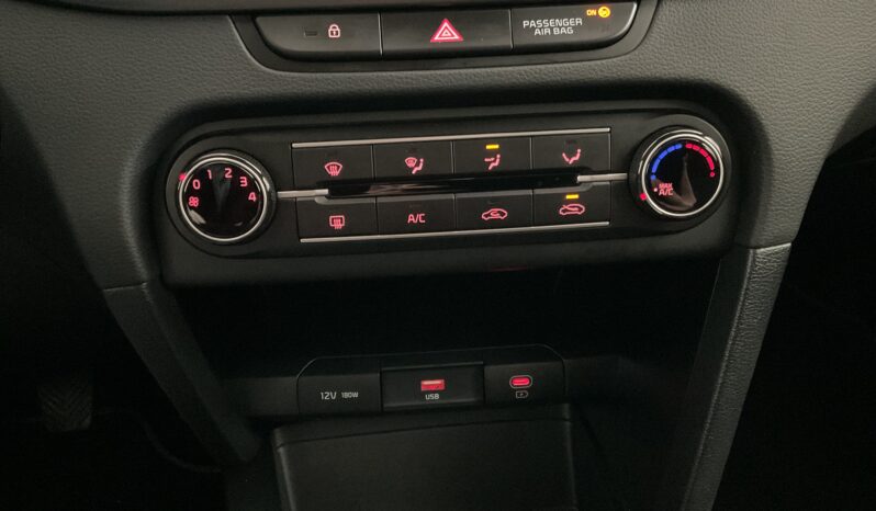 KIA XCEED 1.0 TGDI 100 CV DRIVE completo