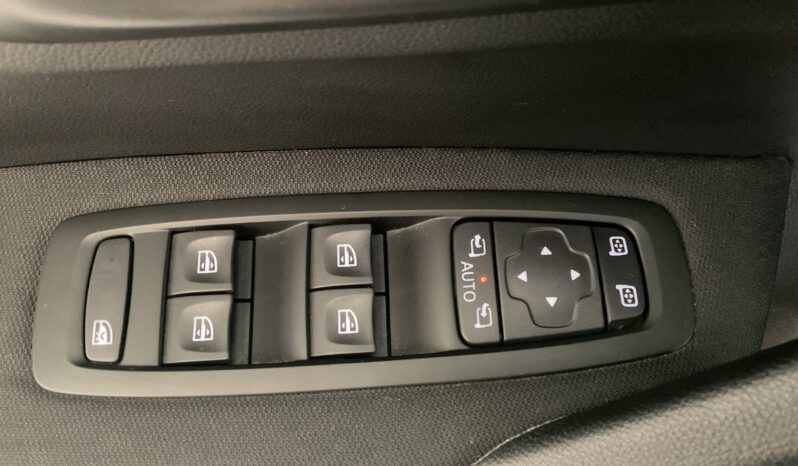 RENAULT KADJAR 1.5 DCI 115 CV INTENS BLUE completo