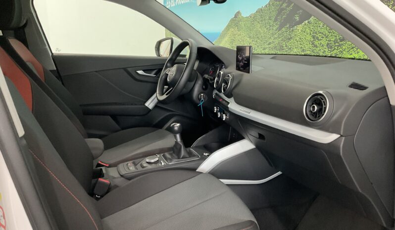 AUDI Q2 1.0 TFSI 115 CV DESING completo
