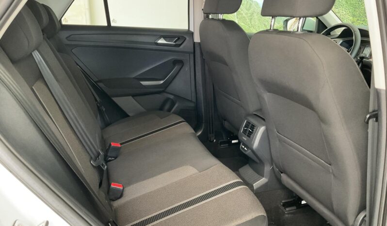 VOLKSWAGEN T- ROC 1.0 TSI 110 CV R. LINE completo