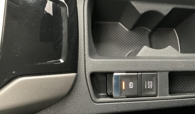 VOLKSWAGEN T- ROC 1.0 TSI 110 CV R. LINE completo