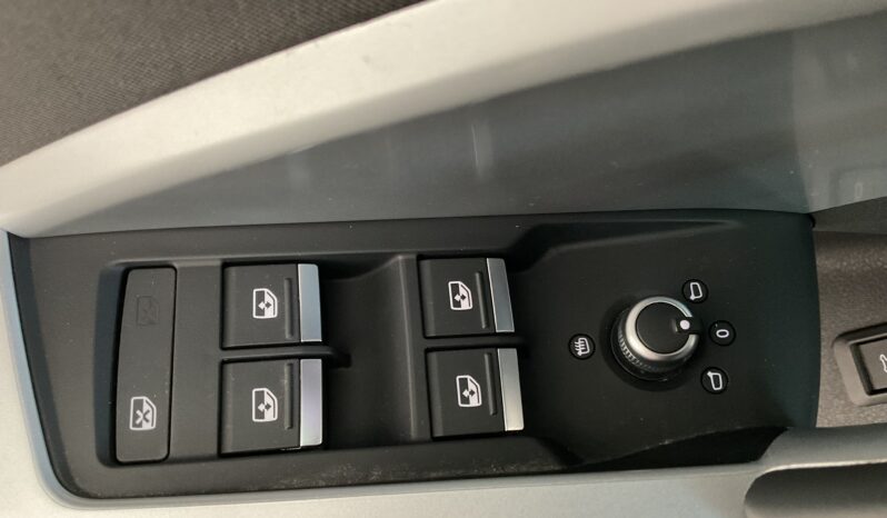 AUDI Q3 2.0 TDI 150 CV S- TRONIC ADVANCE completo