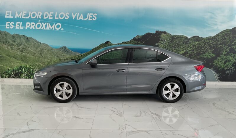 SKODA OCTAVIA 2.0 TDI 150 CV AMBITION completo