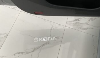 SKODA OCTAVIA 2.0 TDI 150 CV AMBITION completo