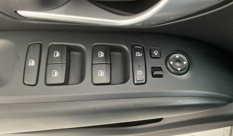 HYUNDAI TUCSON 1.6 TGDI 150 CV KLASS completo