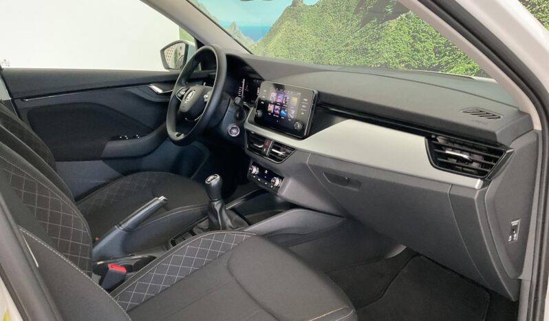 SKODA KAMIQ 1.0 TSI 110 CV AMBITION completo