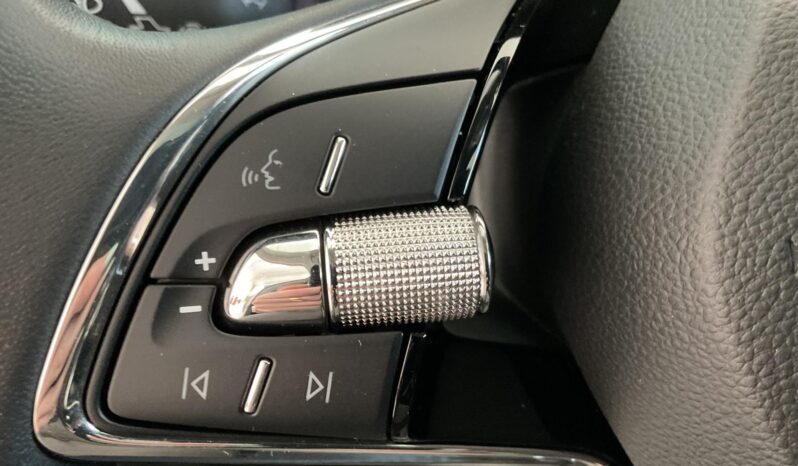 SKODA KAMIQ 1.0 TSI 110 CV AMBITION completo