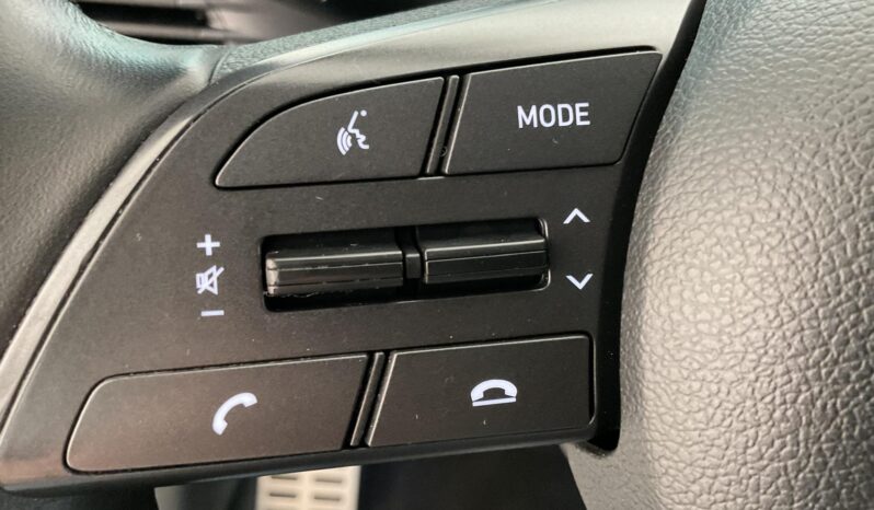 HYUNDAI BAYON 1.2 MPI 85 CV MAXX completo