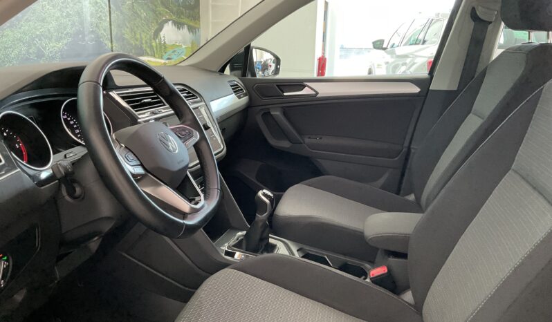 VOLKSWAGEN TIGUAN 2.0 TDI 122 CV LIFE completo