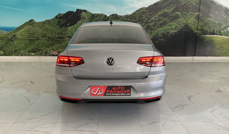 VOLKSWAGEN PASSAT 2.0 TDI 150 CV DSG EXECUTIVE completo