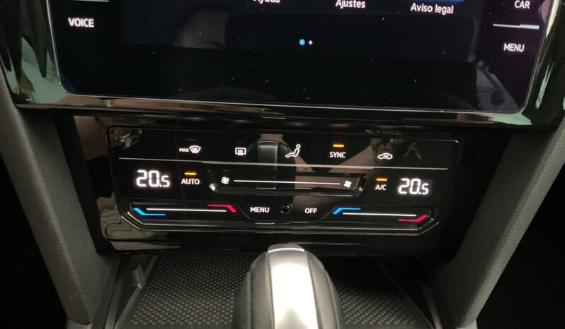 VOLKSWAGEN PASSAT 2.0 TDI 150 CV DSG EXECUTIVE completo
