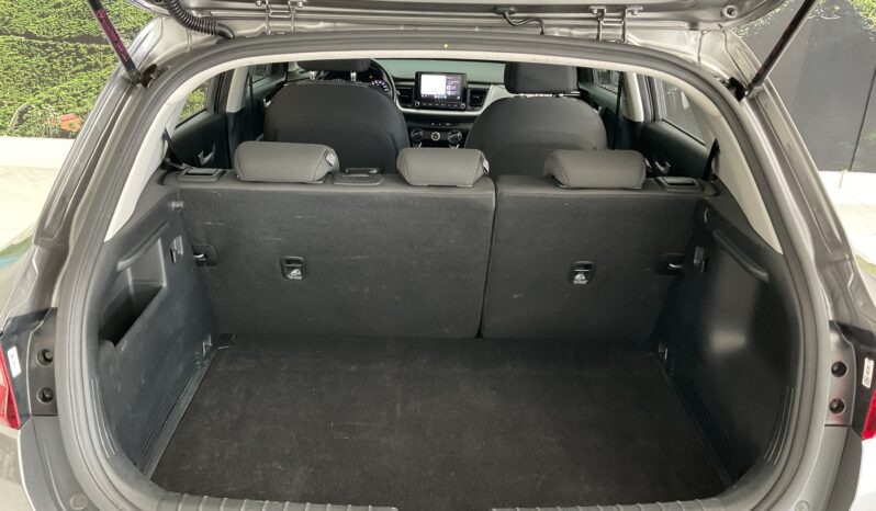 KIA STONIC 1.2 DPI 84 CV CONCEPT completo