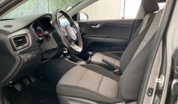 KIA STONIC 1.2 DPI 84 CV CONCEPT completo