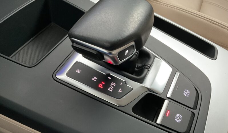 AUDI Q5 SPORTBACK 2.0 TDI 165 CV S- TRONIC ADVANCE BLACK completo
