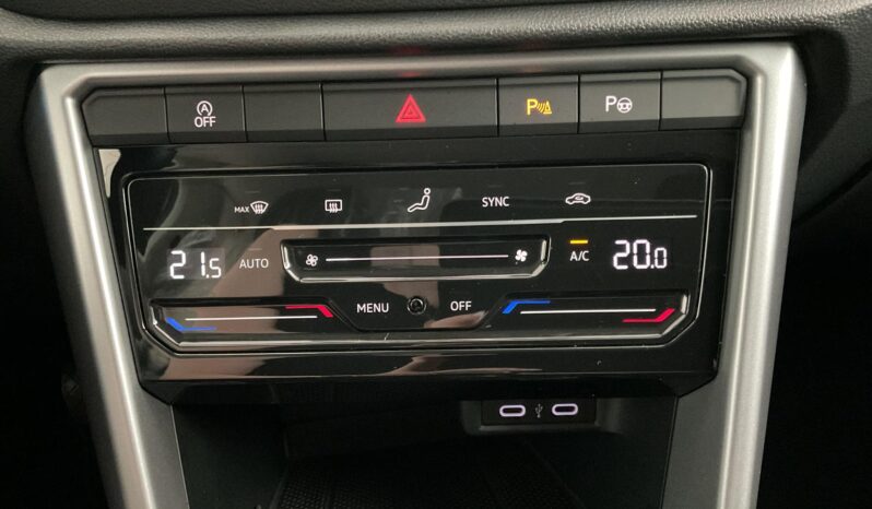 VOLKSWAGEN T- ROC 2.0 TDI 115 CV LIFE completo