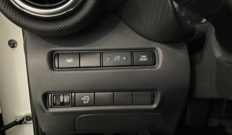 NISSAN JUKE 1.0 DIGT 114 CV ACENTA completo