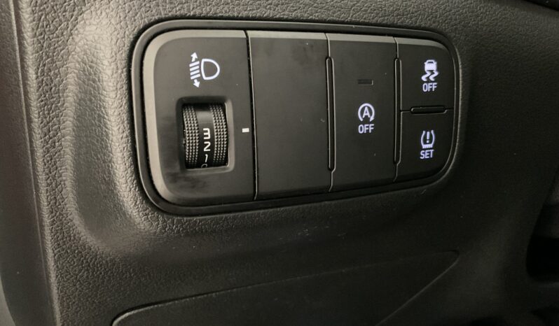 HYUNDAI BAYON 1.2 MPI 85 CV MAXX completo