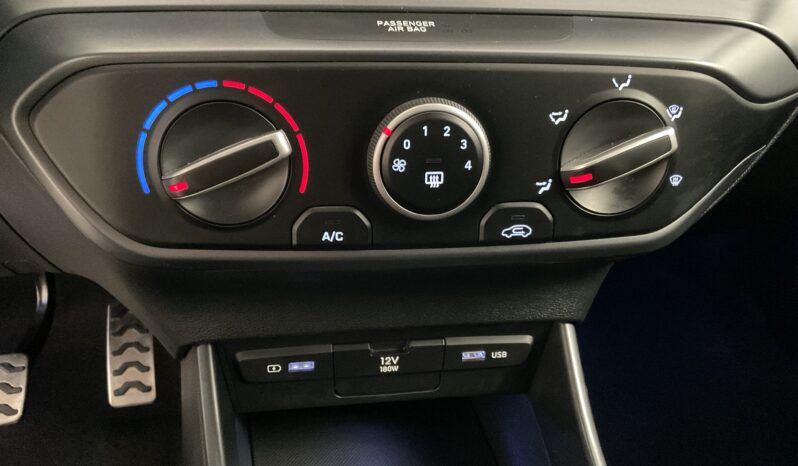 HYUNDAI BAYON 1.2 MPI 85 CV MAXX completo