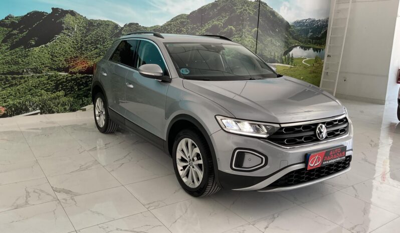 VOLKSWAGEN T- ROC 2.0 TDI 150 CV DSG LIFE completo