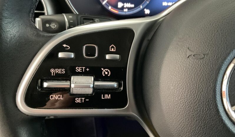 MERCEDES GLC 220 D 4 MATIC (AUTOMÁTICO) completo