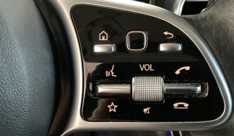 MERCEDES GLC 220 D 4 MATIC (AUTOMÁTICO) completo