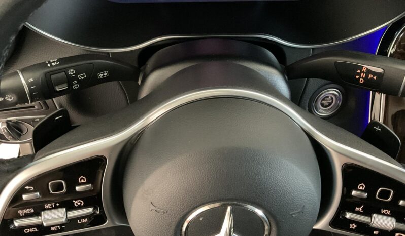 MERCEDES GLC 220 D 4 MATIC (AUTOMÁTICO) completo
