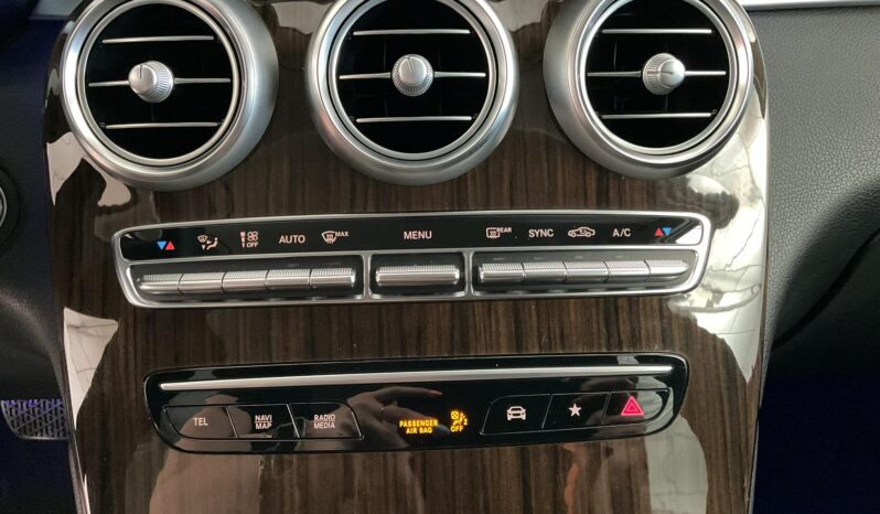 MERCEDES GLC 220 D 4 MATIC (AUTOMÁTICO) completo