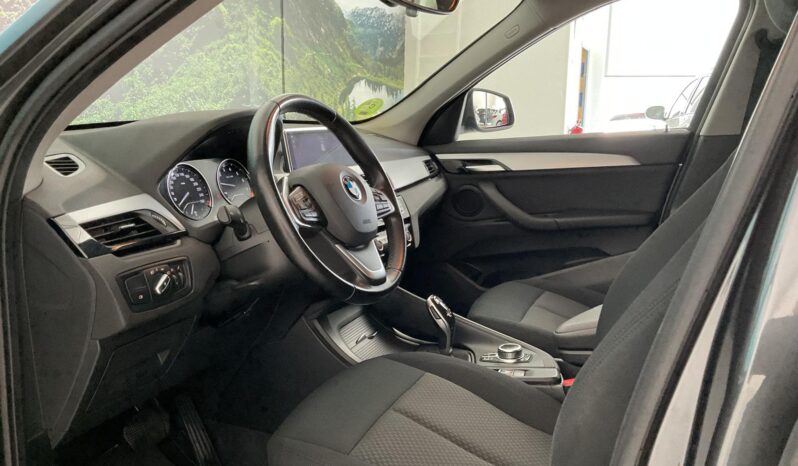 BMW X1 AUTOMÁTICO 1.5 INJ 136 CV S DRIVE completo