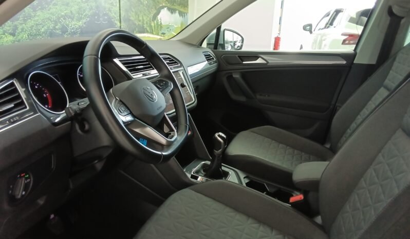 VOLKSWAGEN TIGUAN 2.0 TDI 122 CV LIFE completo