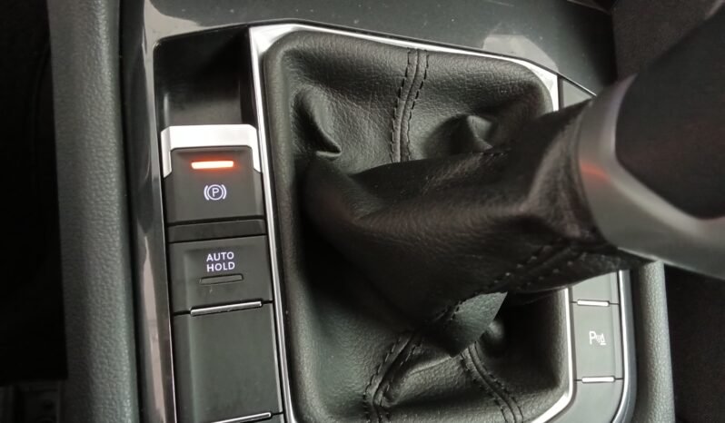 VOLKSWAGEN TIGUAN 2.0 TDI 122 CV LIFE completo