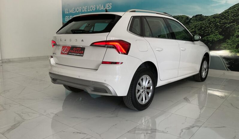 SKODA KAMIQ 1.0 TSI 95 CV AMBITION completo