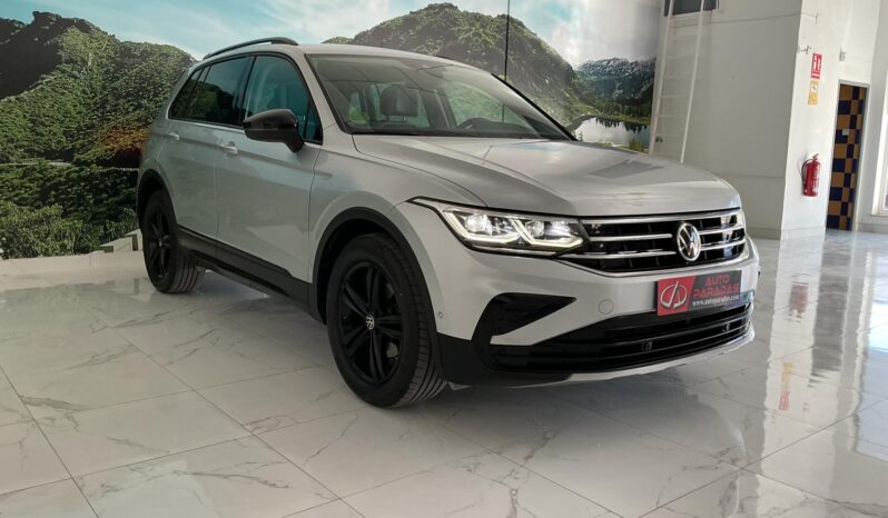 VOLKSWAGEN TIGUAN 2.0 TDI 150 CV URBAN SPORT completo