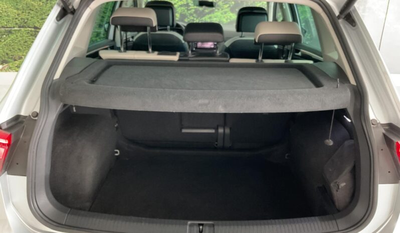 VOLKSWAGEN TIGUAN 2.0 TDI 150 CV URBAN SPORT completo