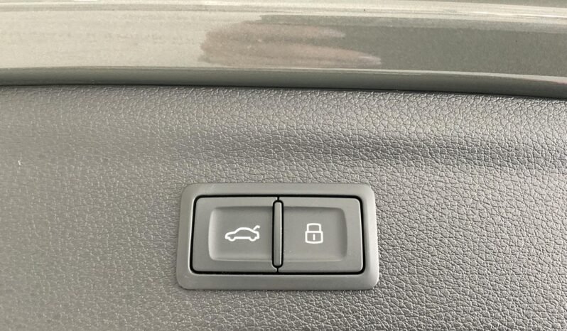 AUDI Q3 2.0 TDI 150 CV S- TRONIC ADVANCE completo